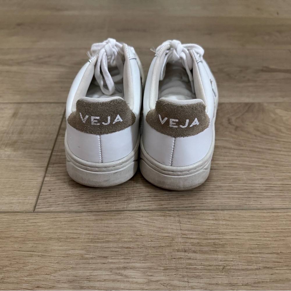 Veja White Sneakers with Tan Suede V Logo - Picture 3 of 5
